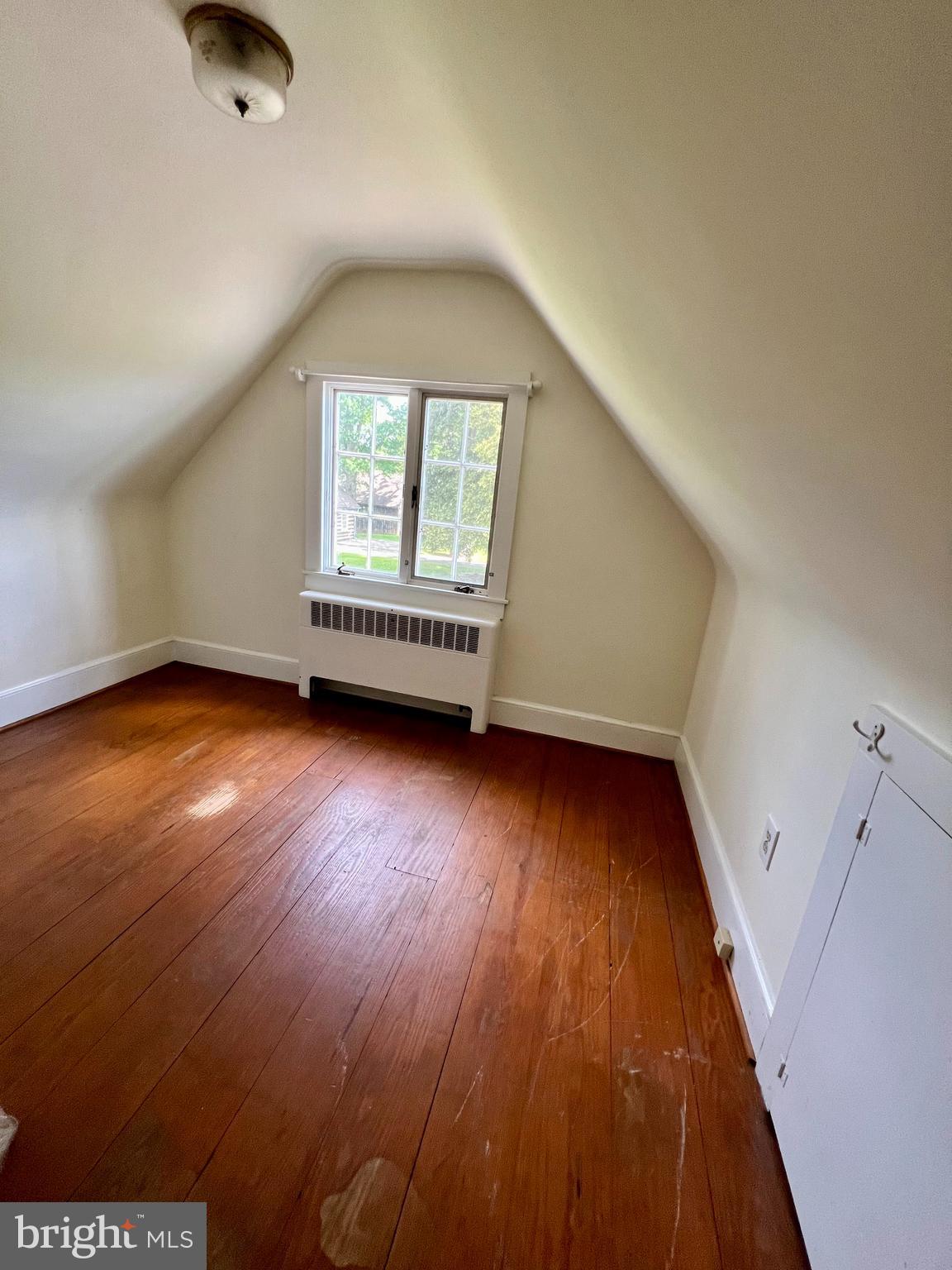 GLEN LEA - Residential