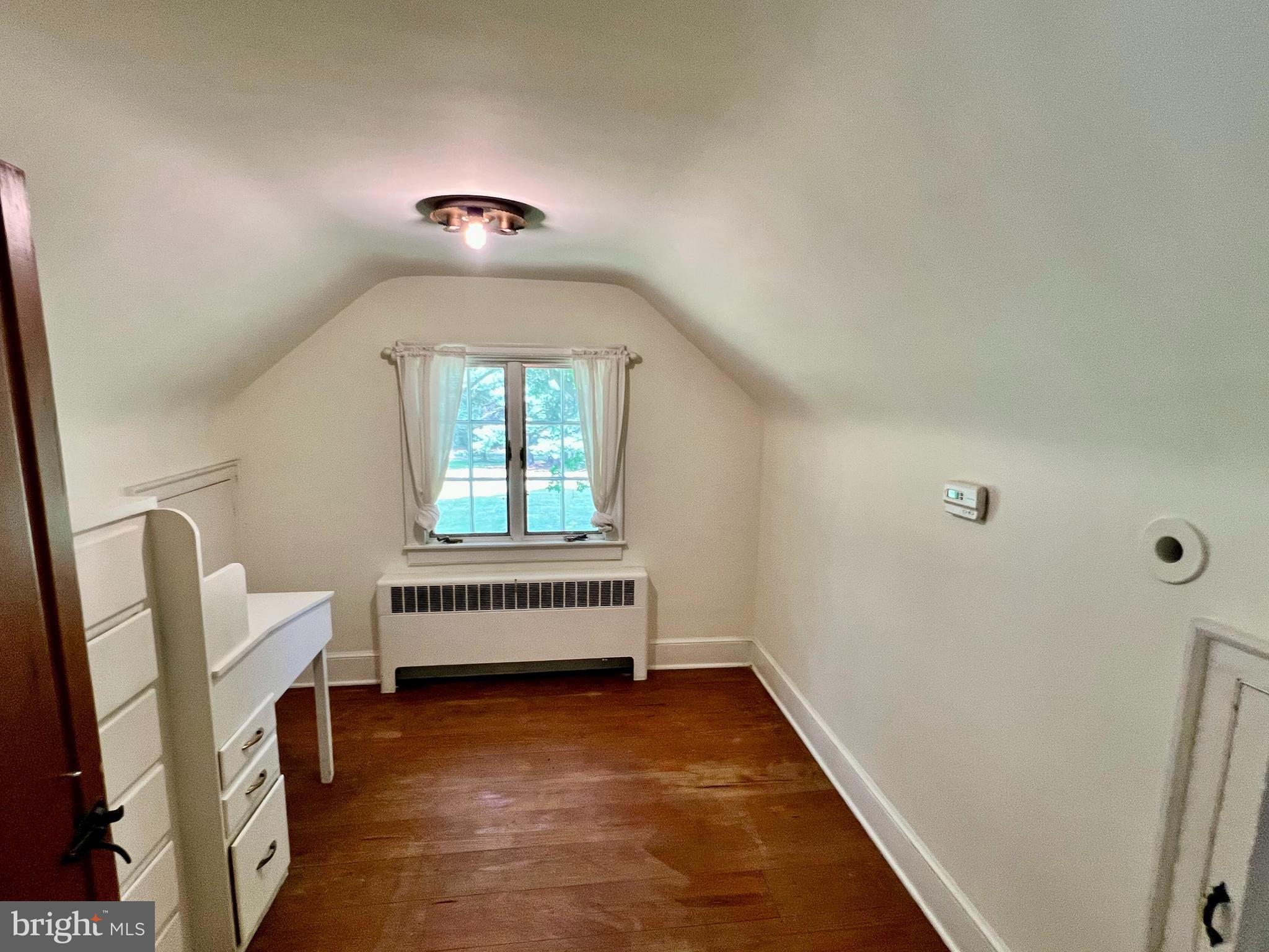 GLEN LEA - Residential