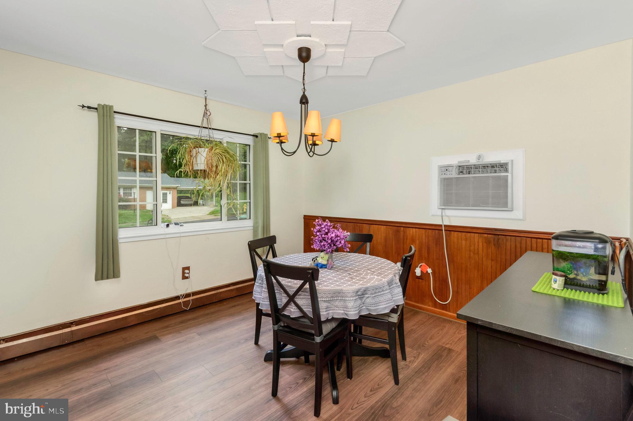 DALE CITY - Residential