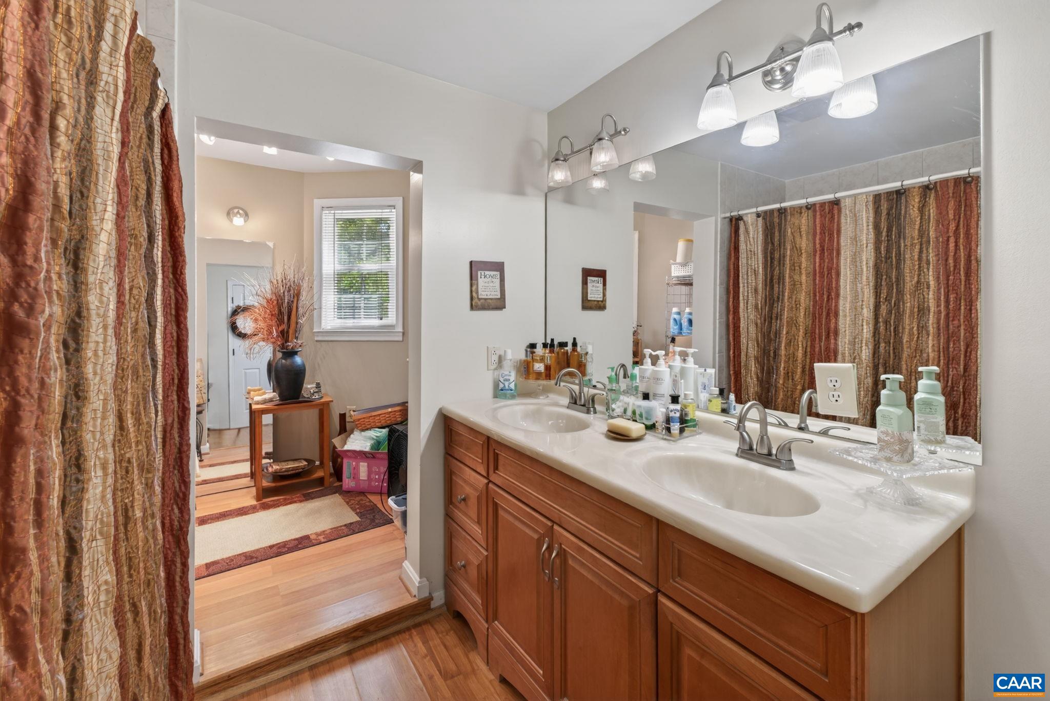 RIDGEWAY FARM - Residential