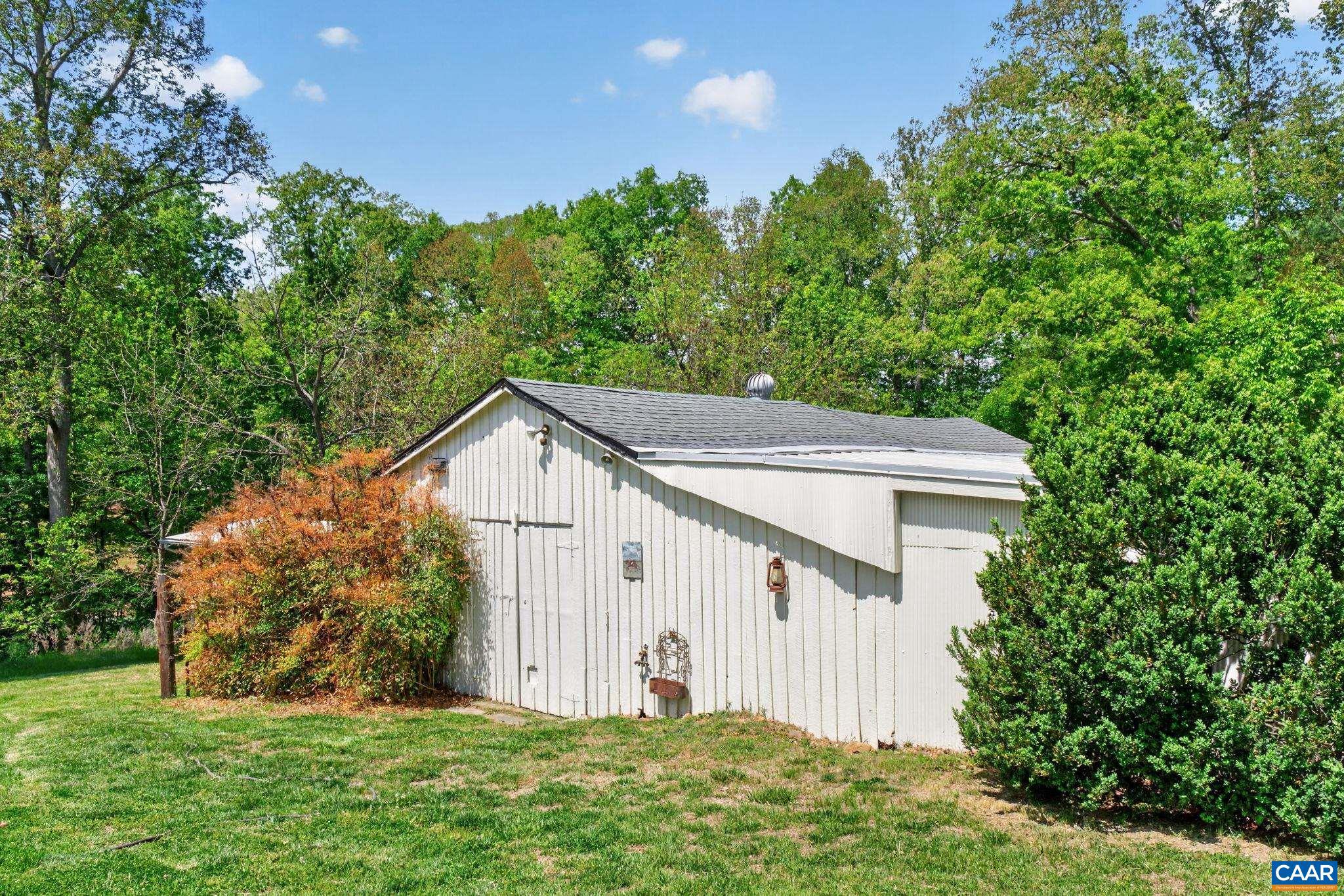 RIDGEWAY FARM - Residential