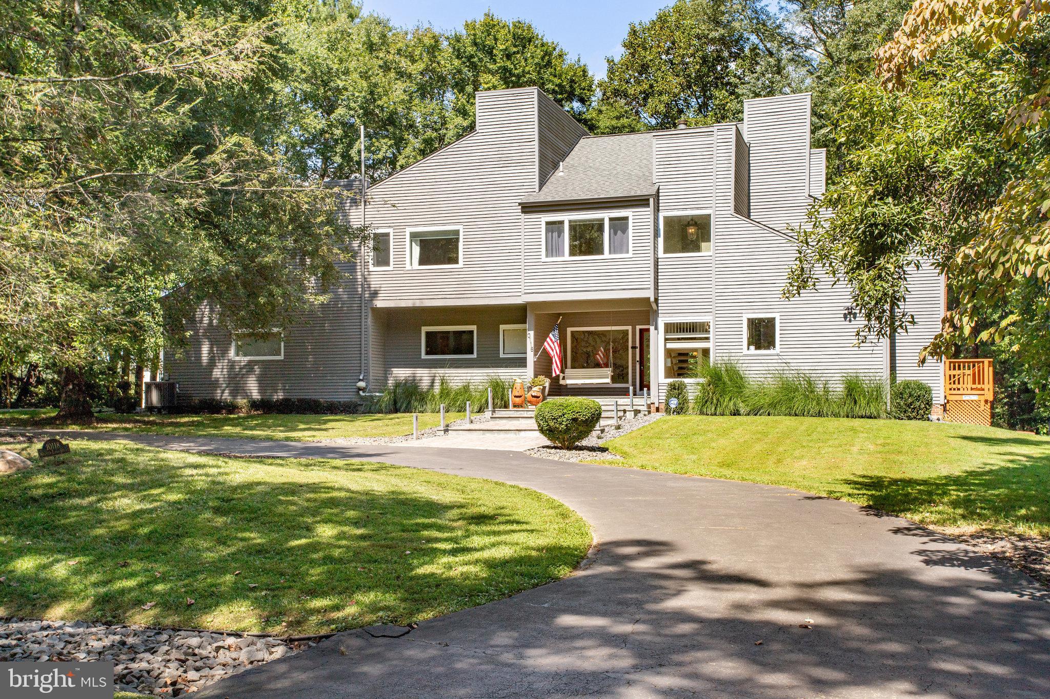 WALKER WOODS LAKE - Residential Lease