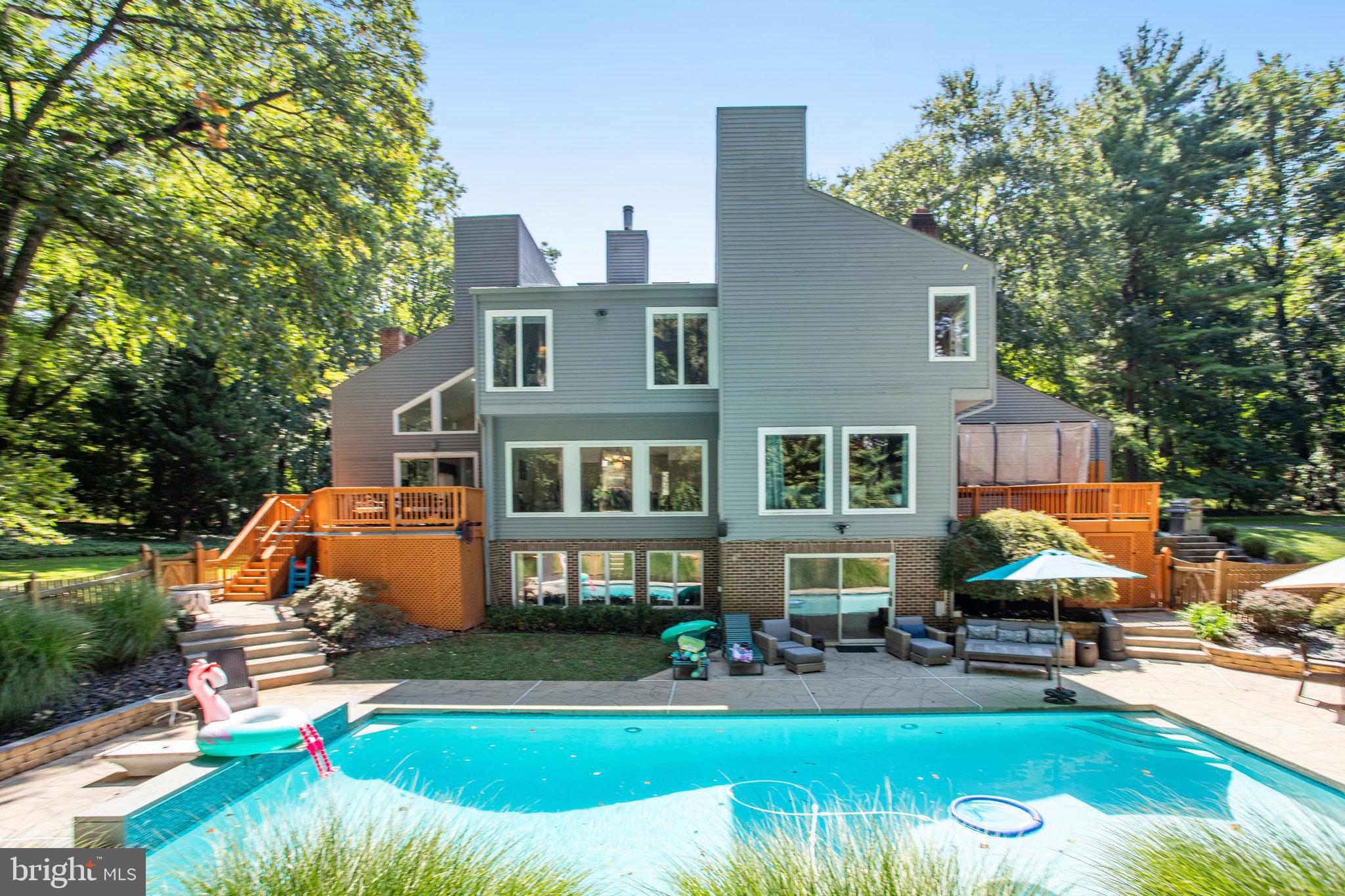 WALKER WOODS LAKE - Residential Lease