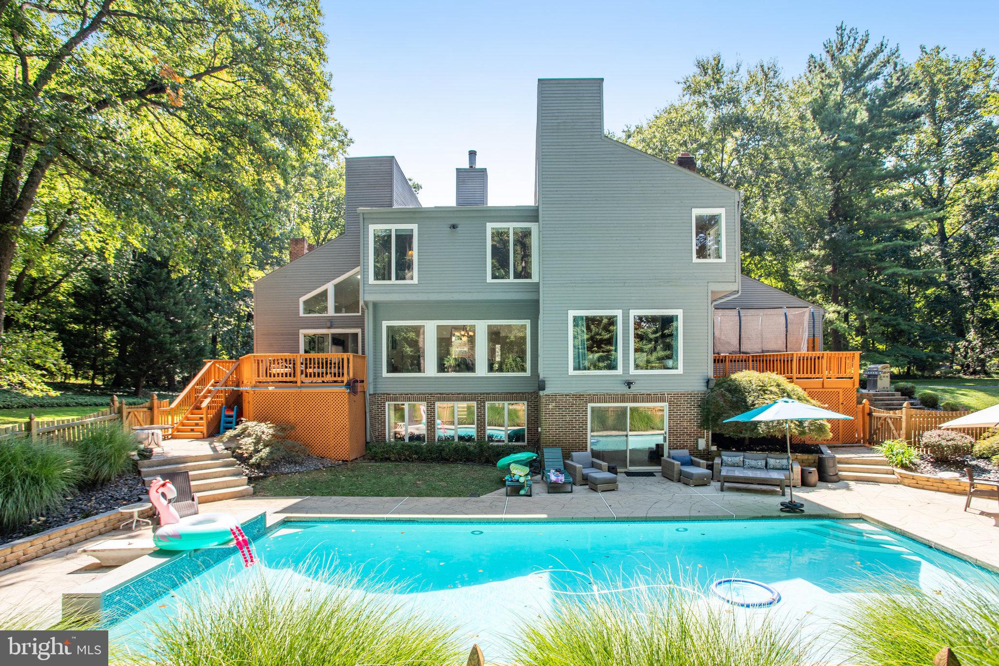 WALKER WOODS LAKE - Residential Lease