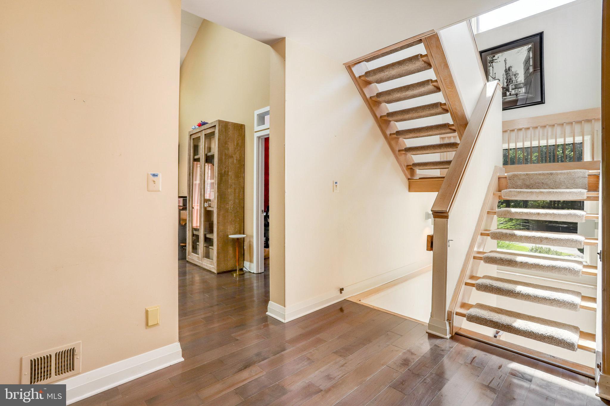 WALKER WOODS LAKE - Residential Lease