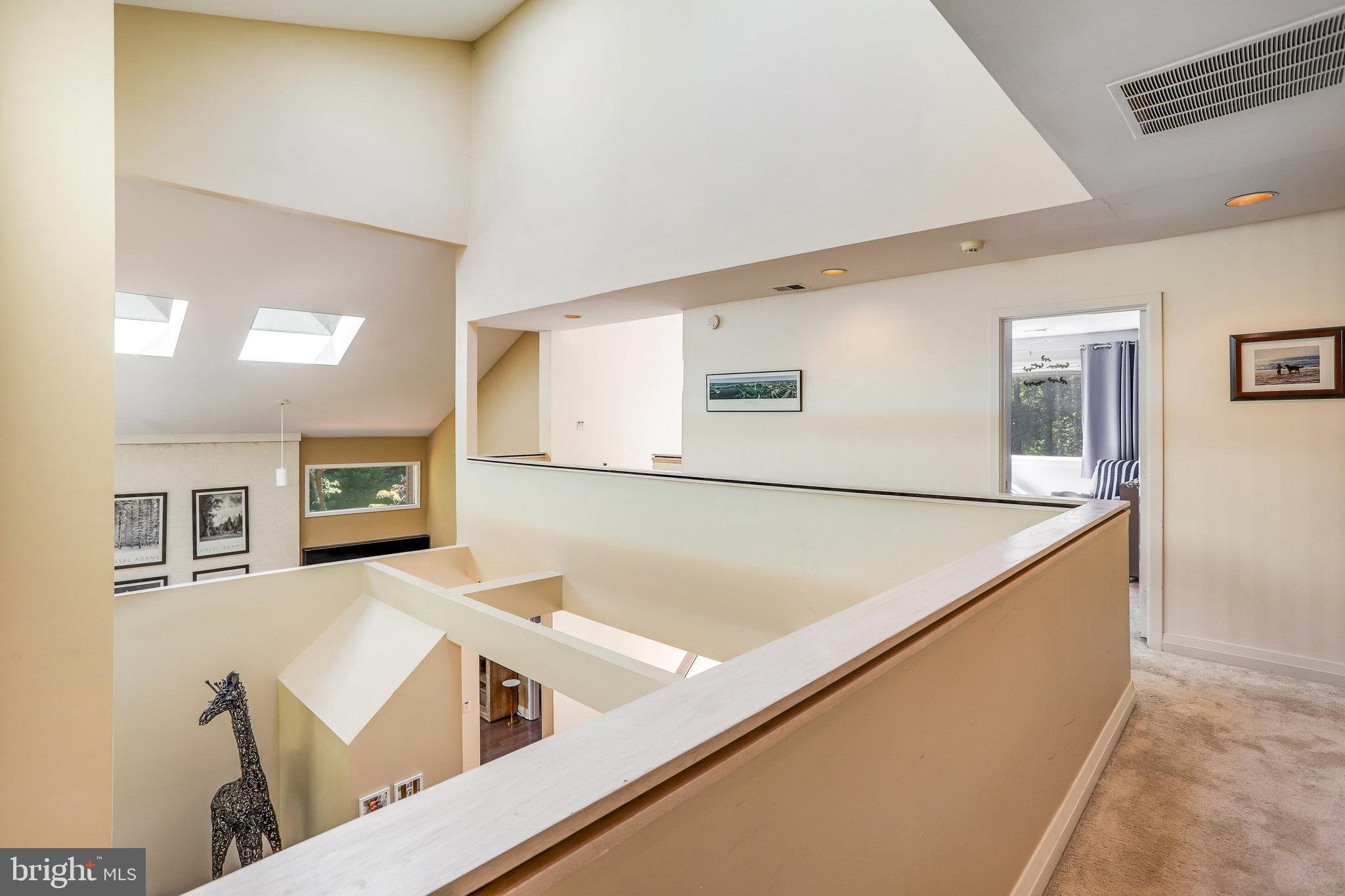 WALKER WOODS LAKE - Residential Lease