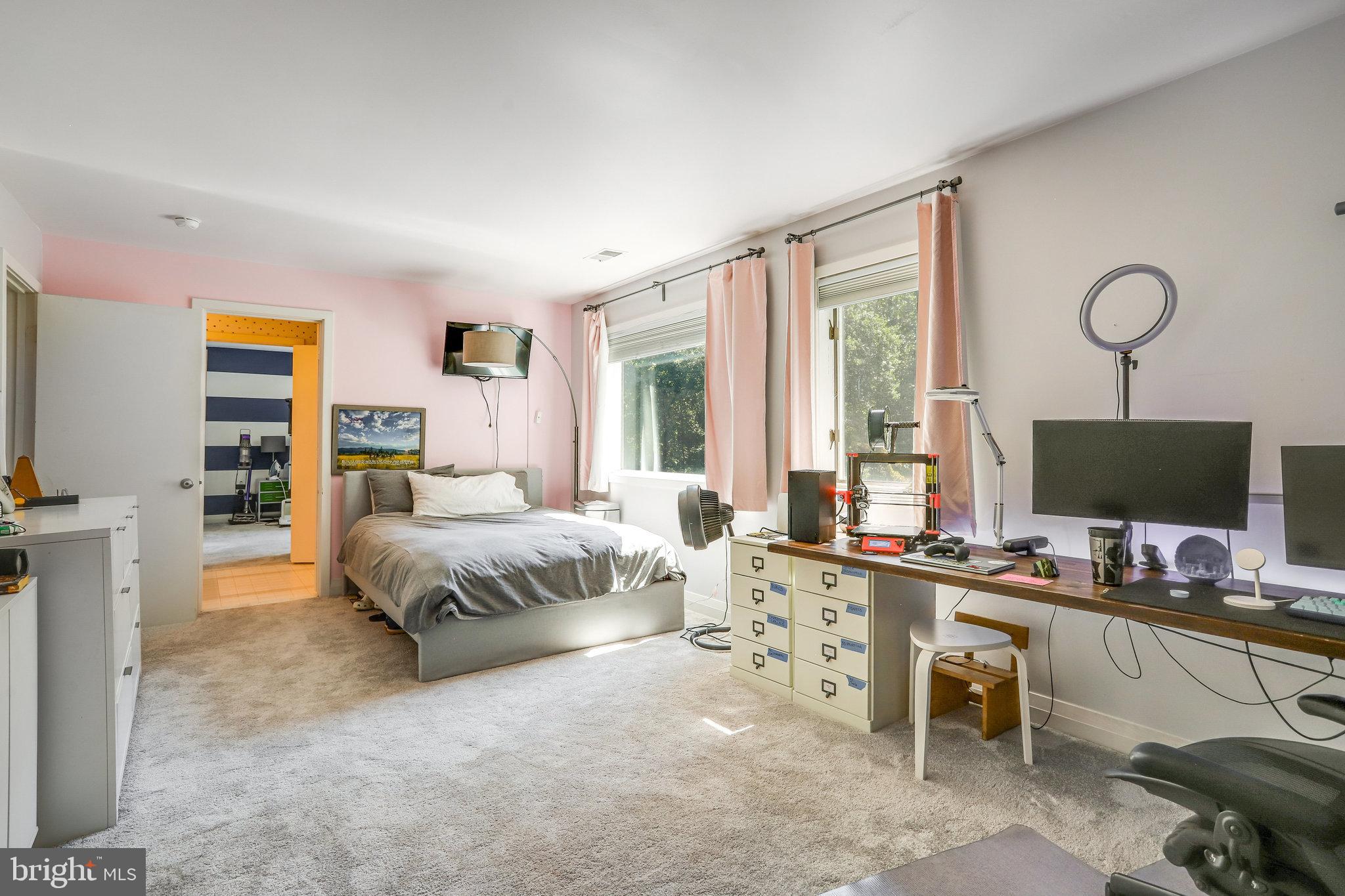 WALKER WOODS LAKE - Residential Lease