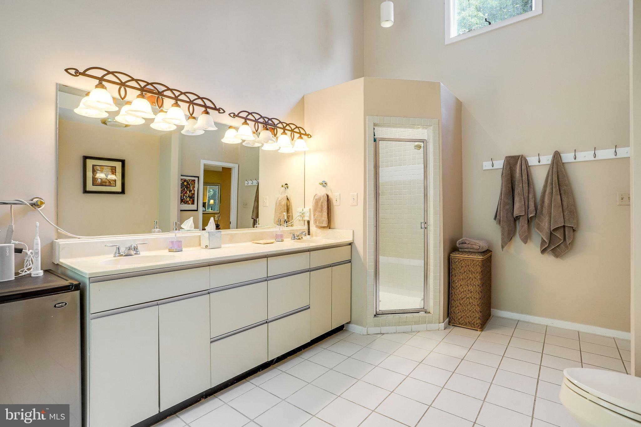 WALKER WOODS LAKE - Residential Lease