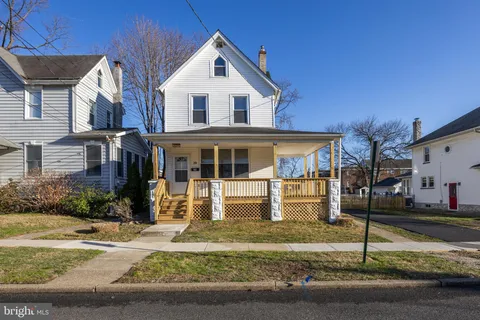 28 W Greenwood Avenue, Oaklyn, NJ 08107 - MLS#: NJCD2089128