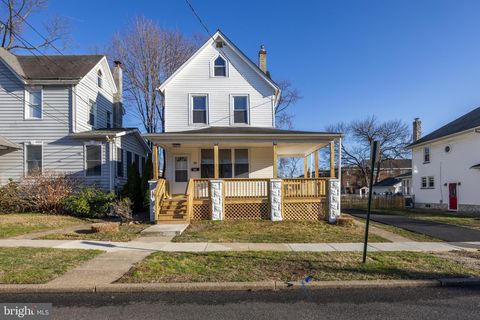 28 W GREENWOOD AVENUE OAKLYN NJ 08107
