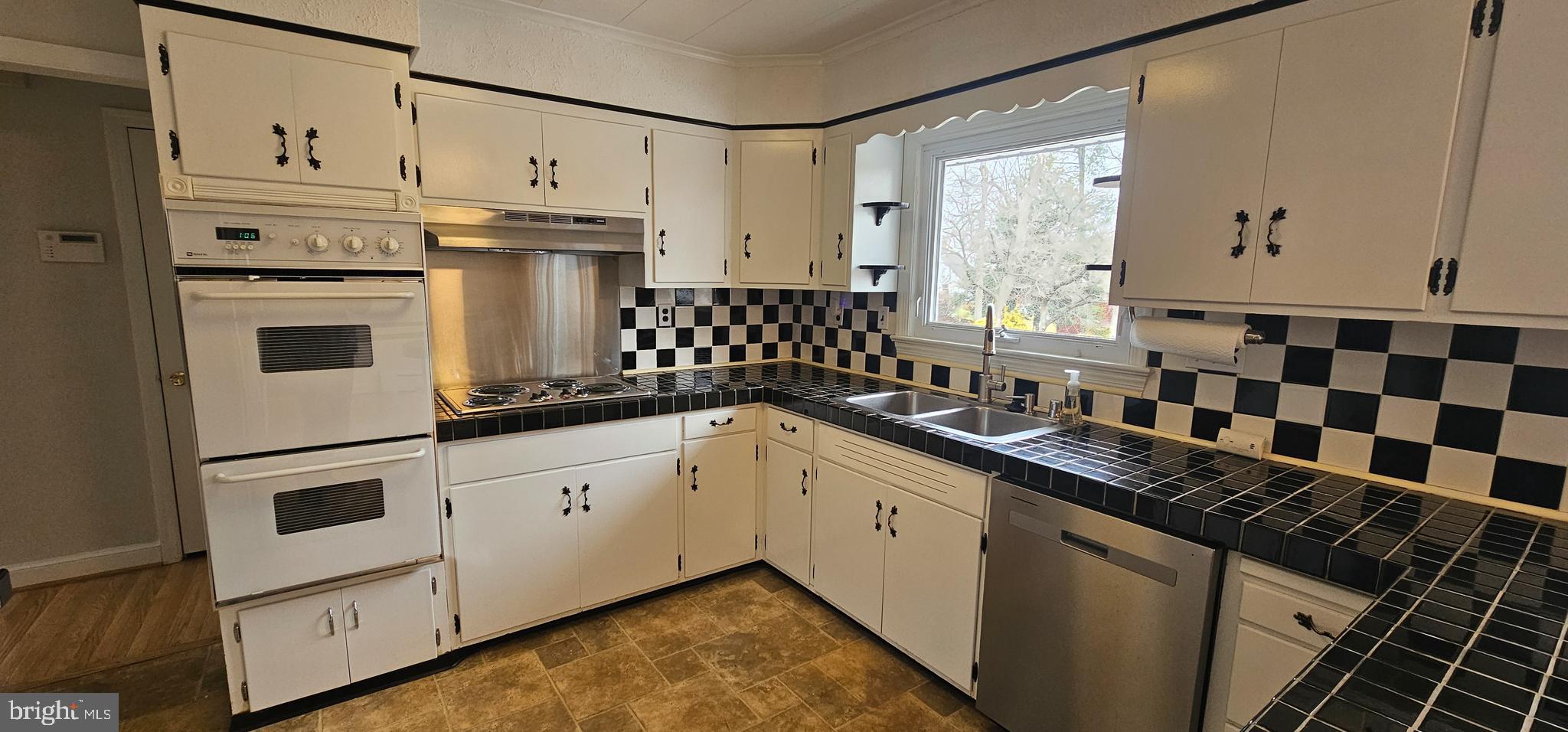 BIRMINGHAM ESTATES - Residential