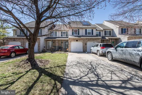 1588 Pinewind Drive, Alburtis, PA MLS: PALH2011364