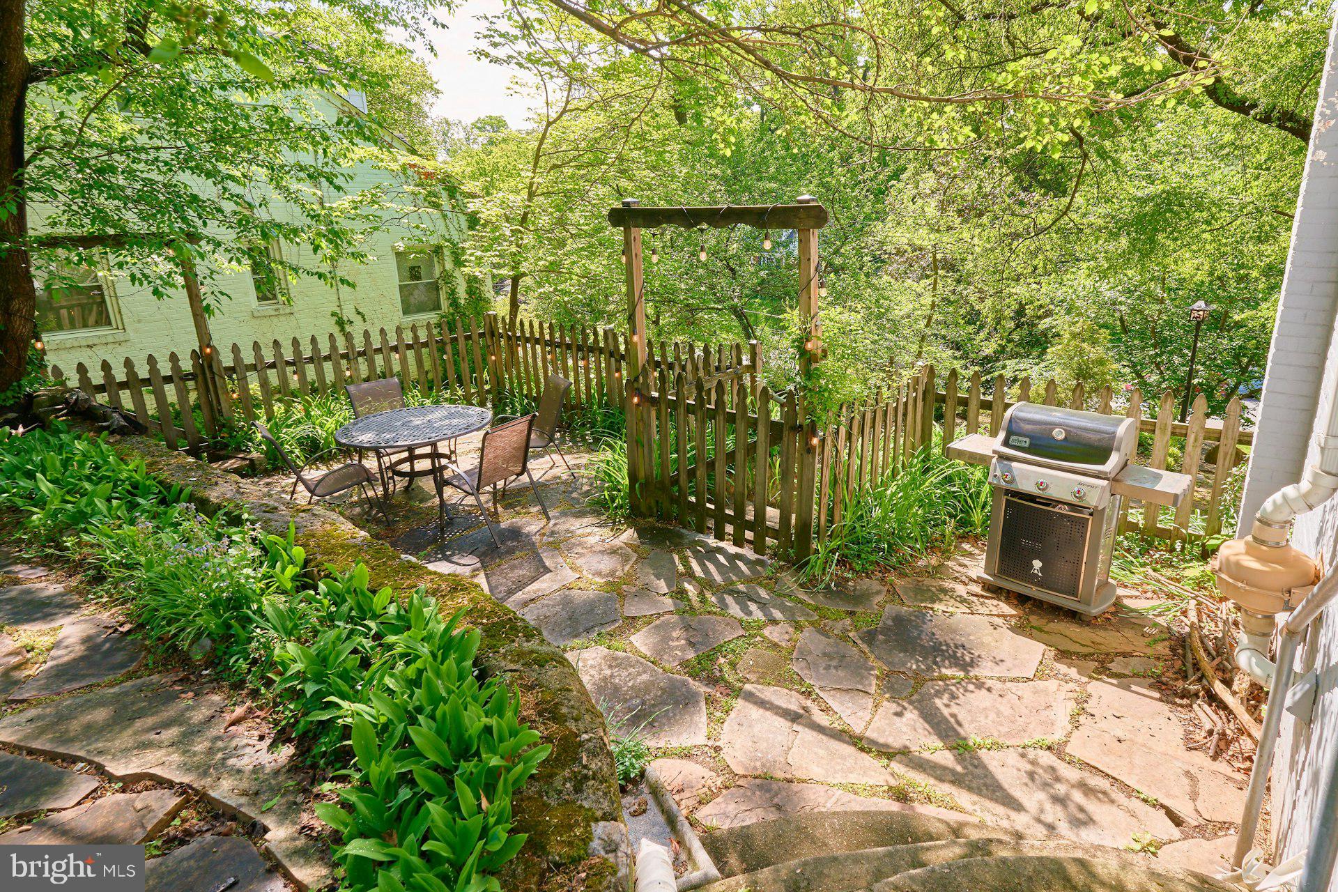 NORTHWOOD PARK - Residential