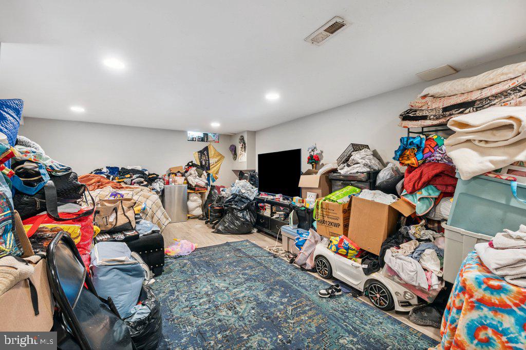 BATTLE GROVE - Residential