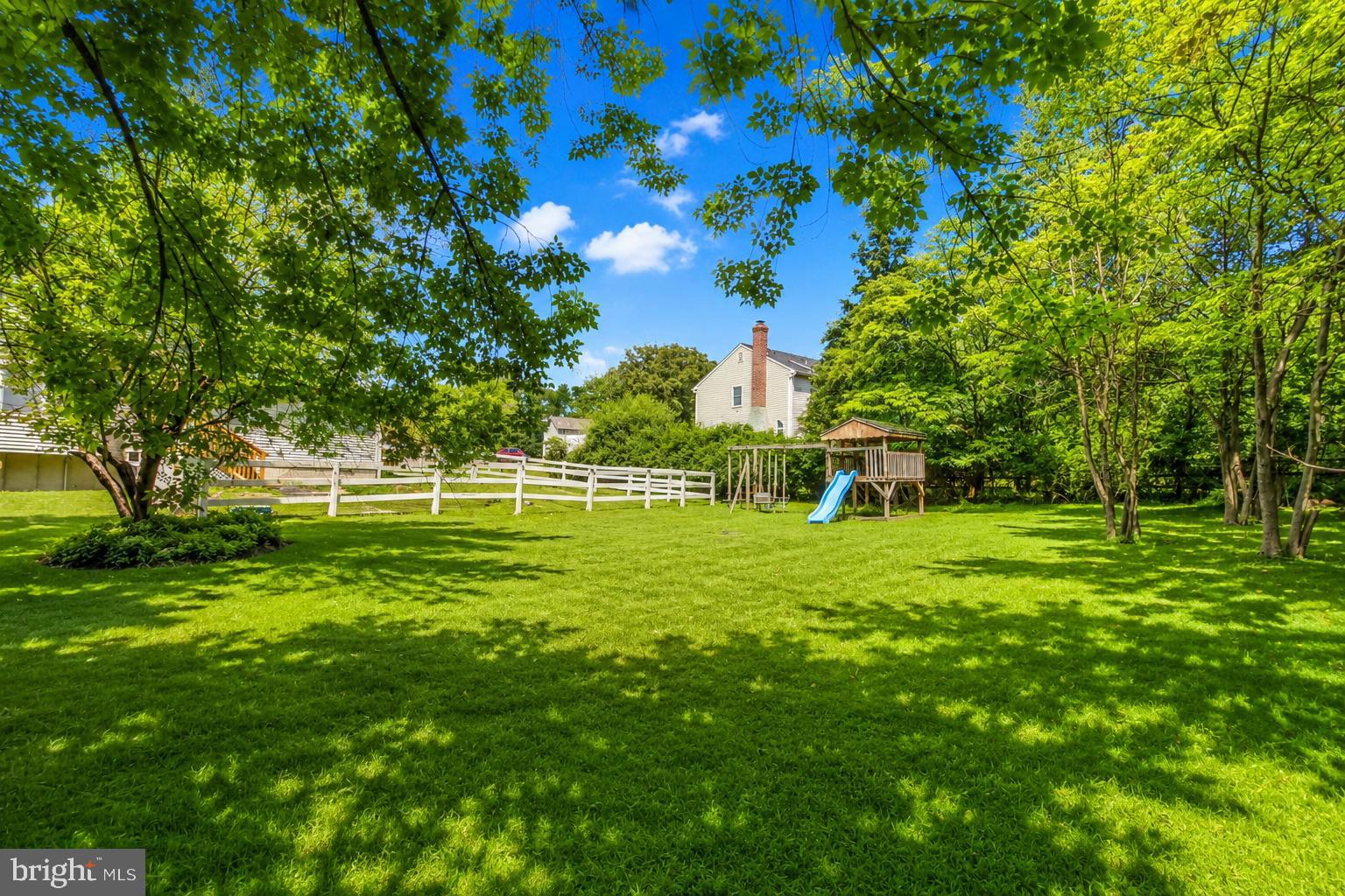 4006 CREST VIEW DRIVE