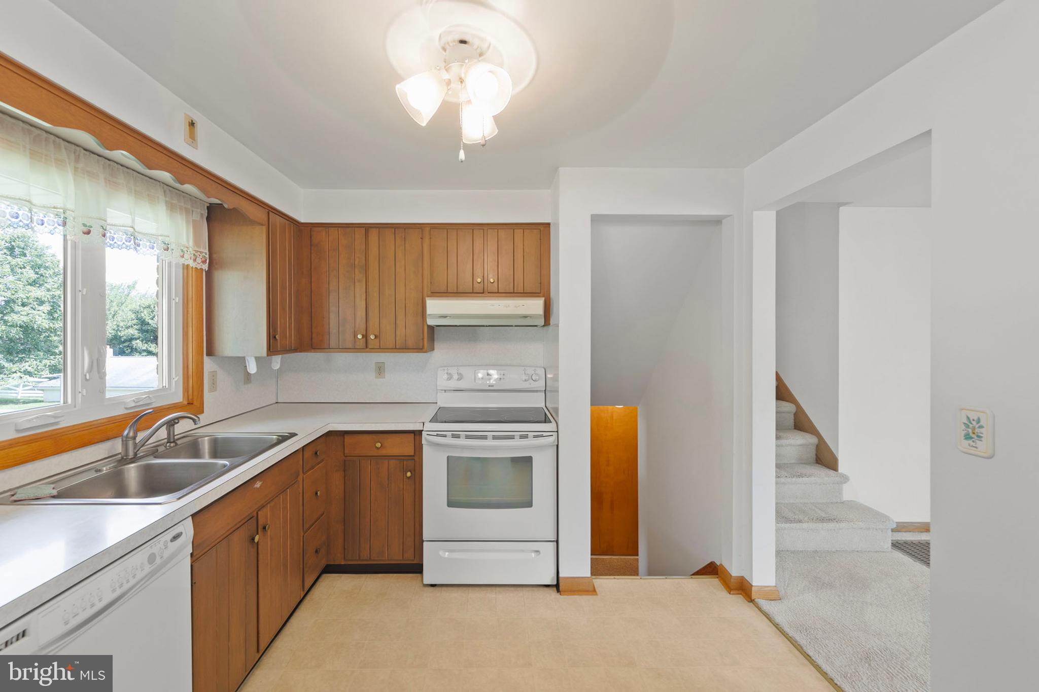 DOWDEN ADDITION - Residential