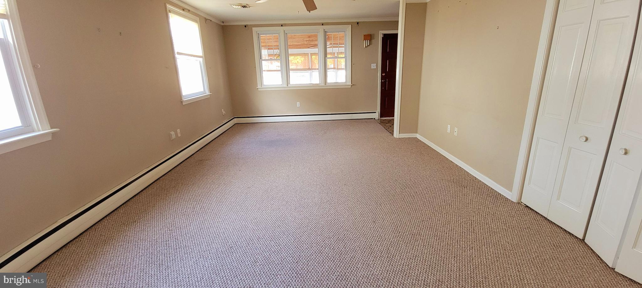 FOX CHASE - Residential