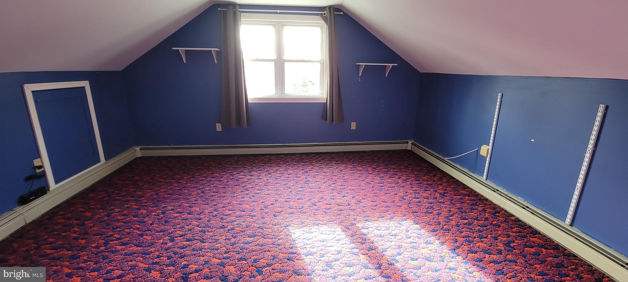 FOX CHASE - Residential