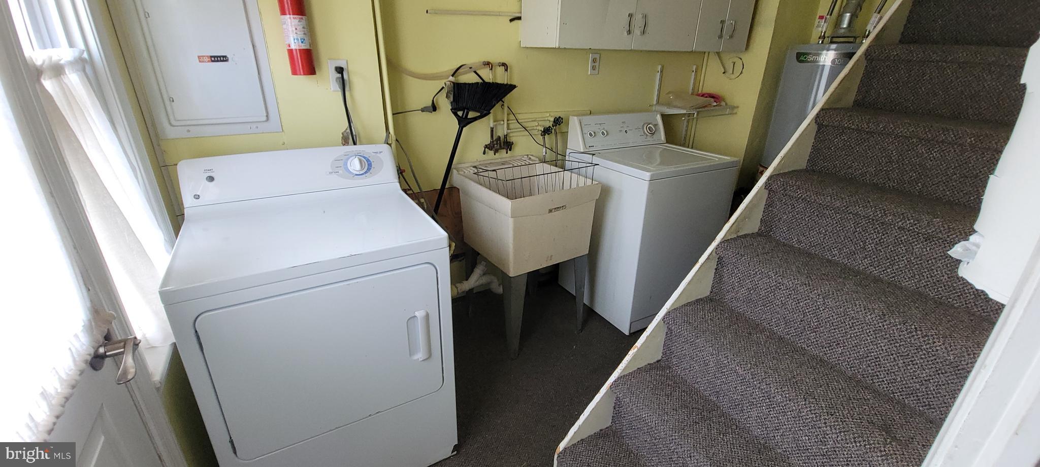 FOX CHASE - Residential