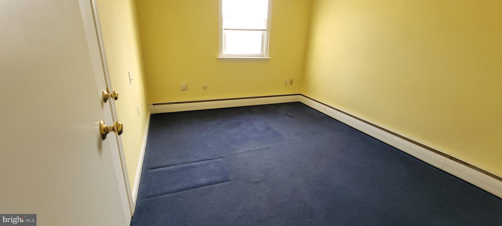 FOX CHASE - Residential