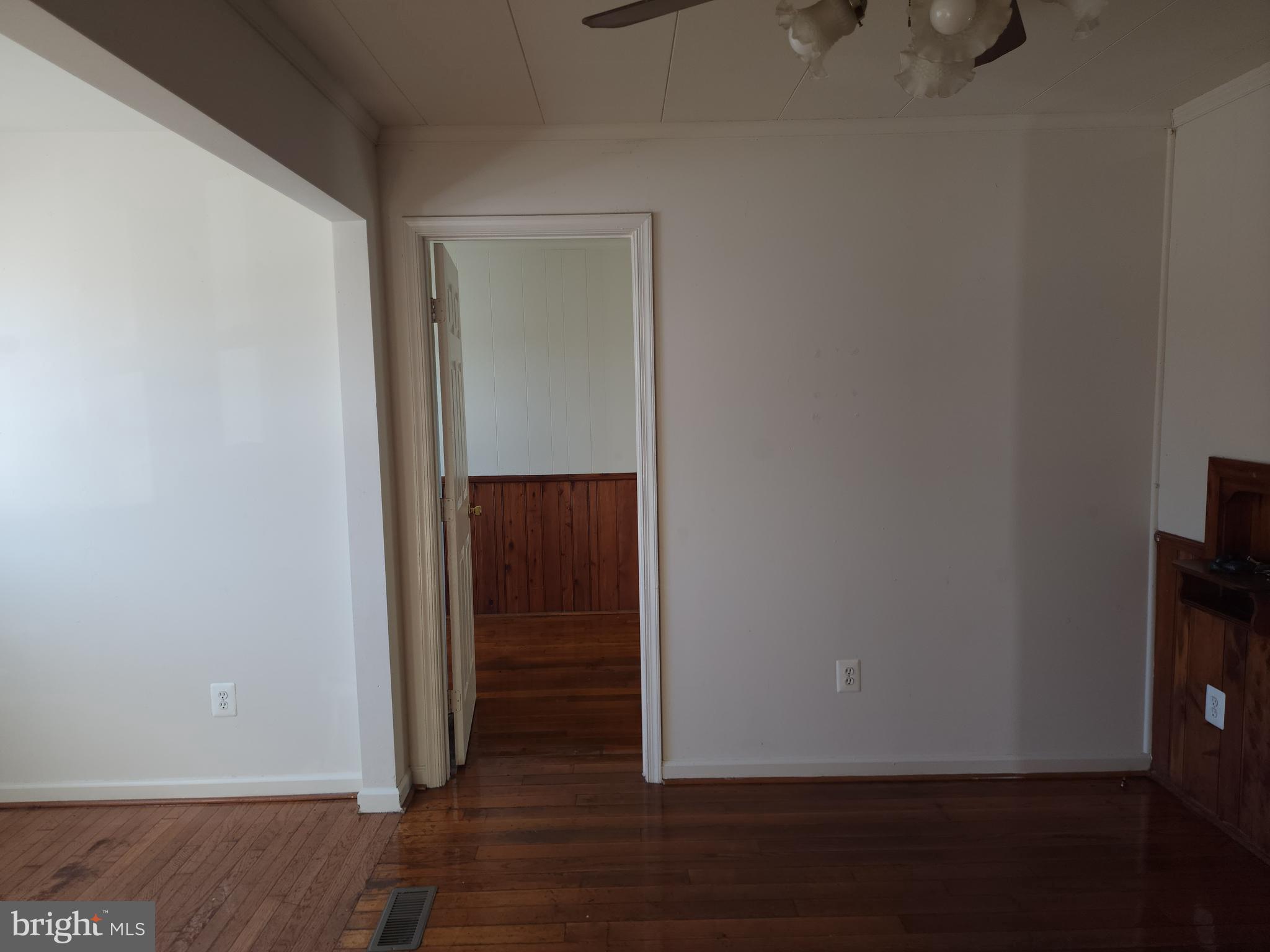 CLEARVIEW/CHATHAM HGTS - Residential Lease