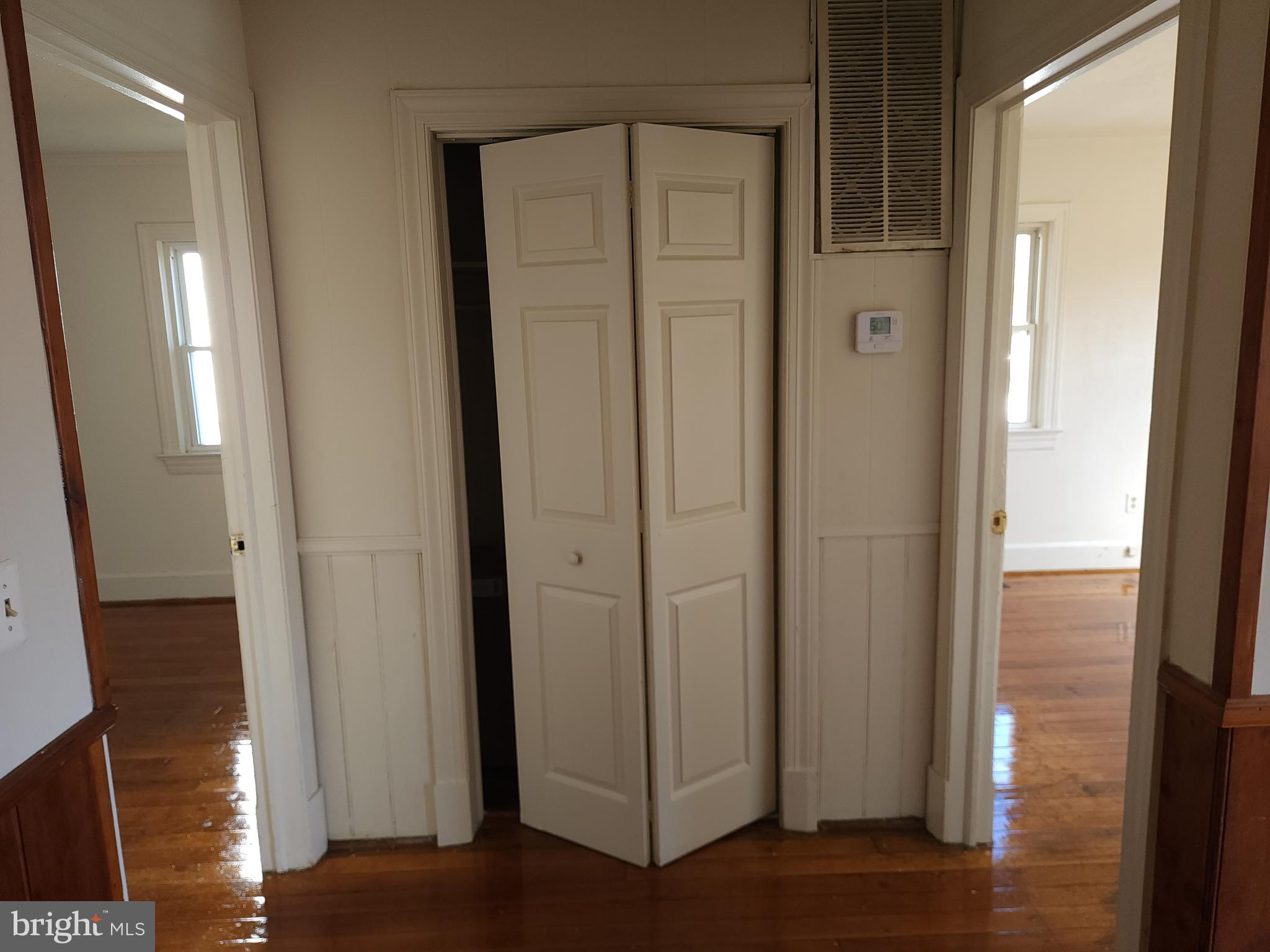 CLEARVIEW/CHATHAM HGTS - Residential Lease