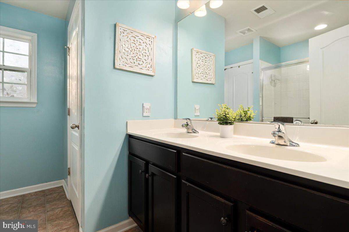 WILD ROSE - Residential