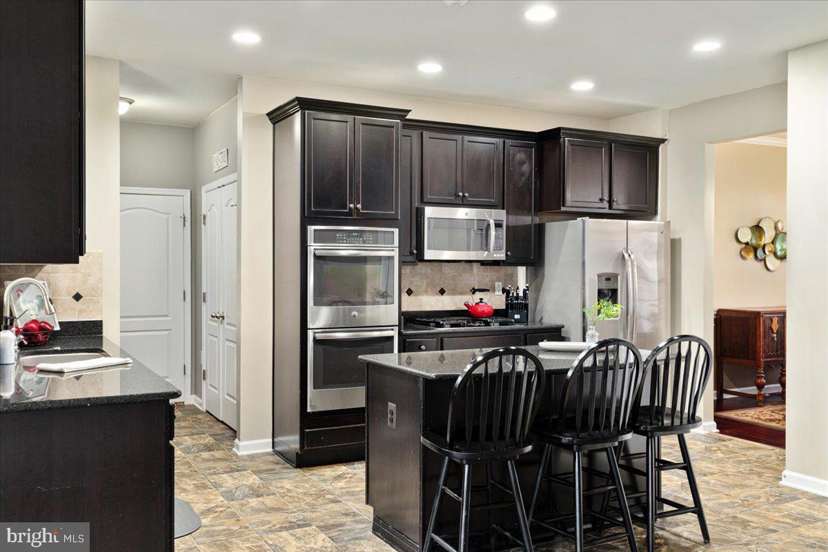 WILD ROSE - Residential