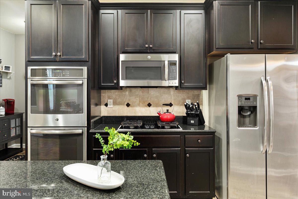 WILD ROSE - Residential