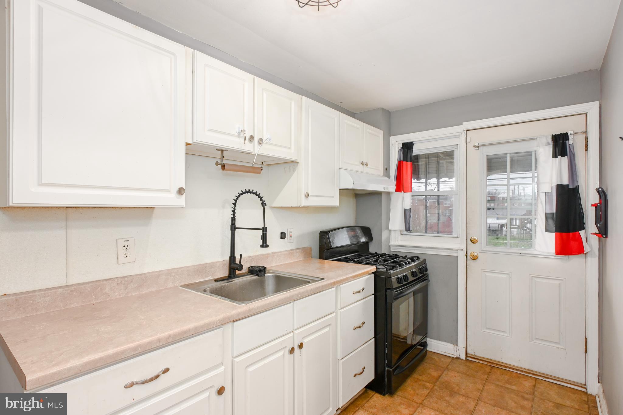 EASTFIELD - Residential