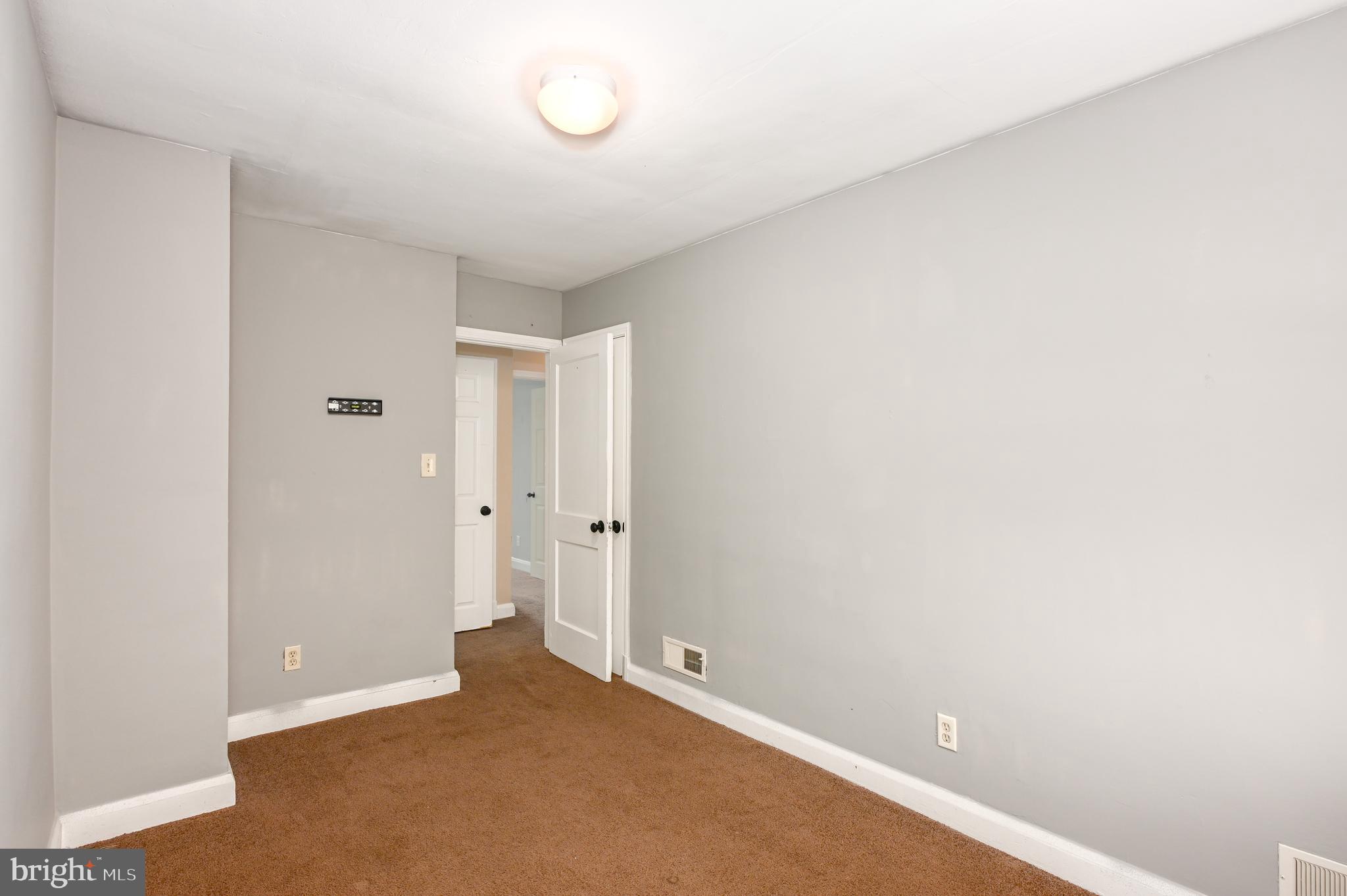 EASTFIELD - Residential