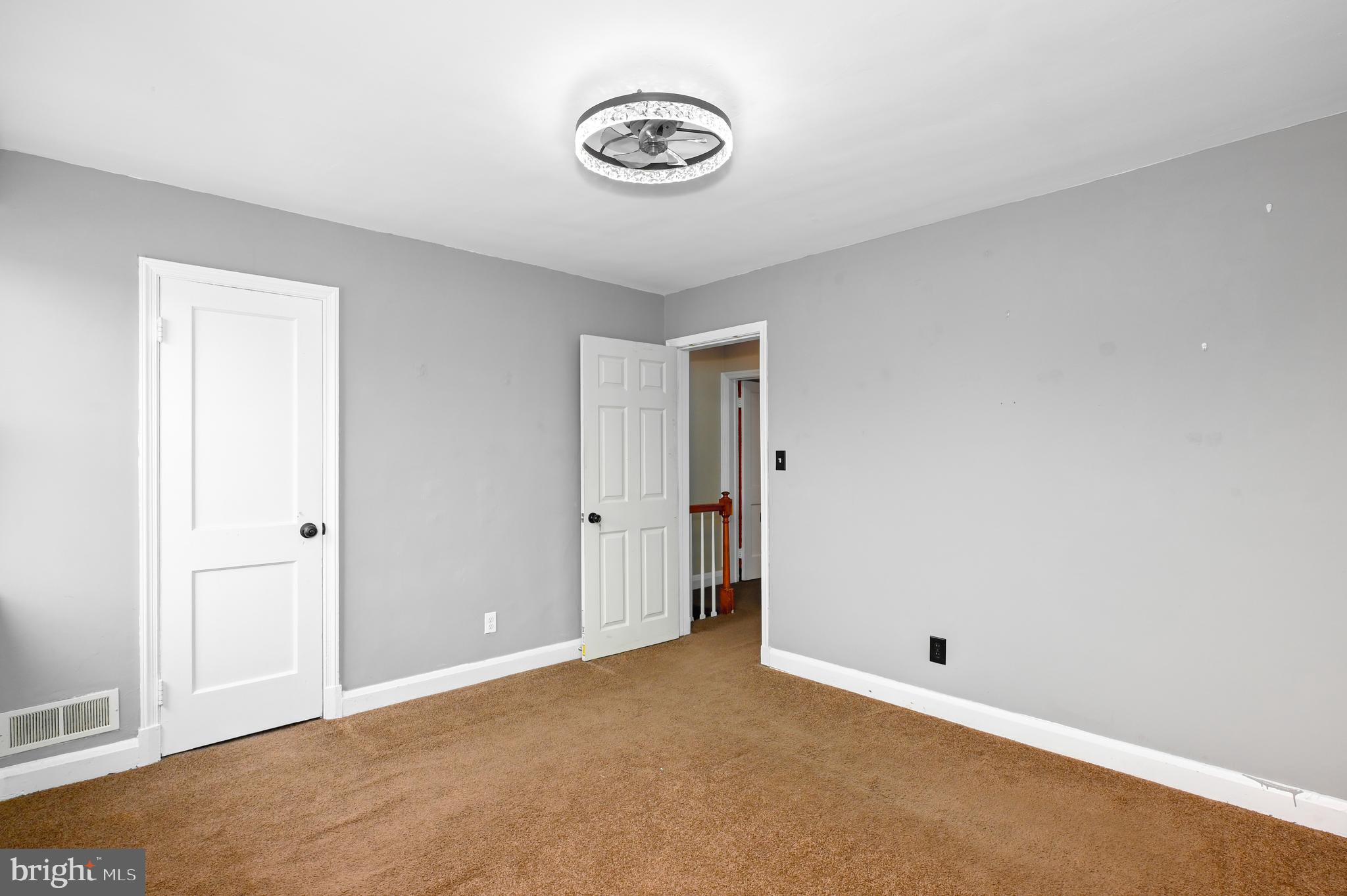 EASTFIELD - Residential