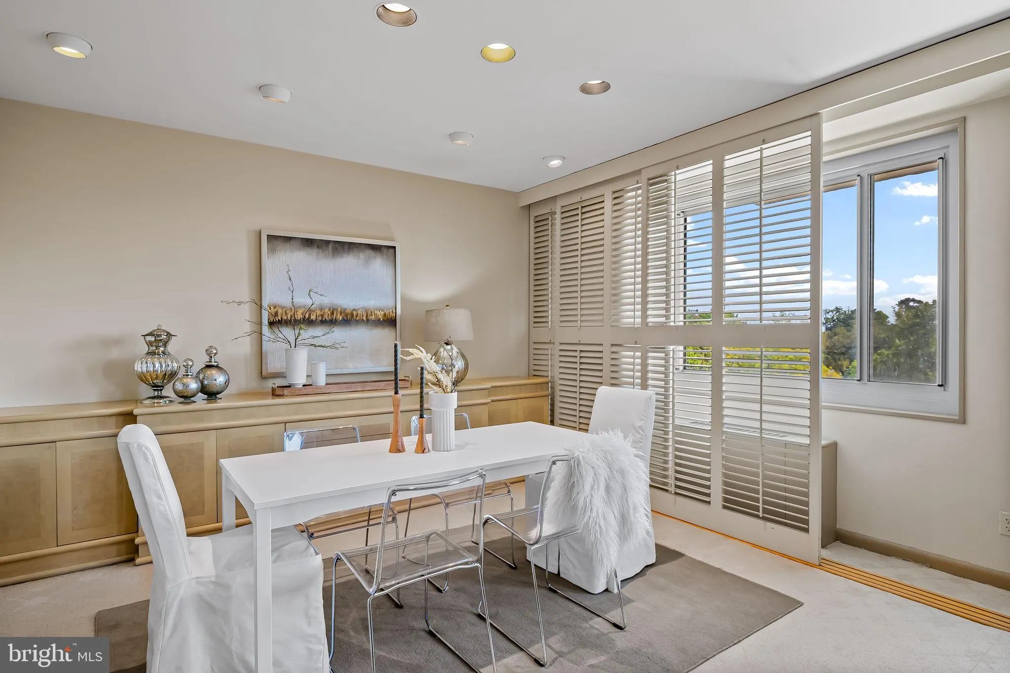 Baltimore, Maryland 21208, United States, 2 Bedrooms Bedrooms, ,2 BathroomsBathrooms,Residential,Active,224703