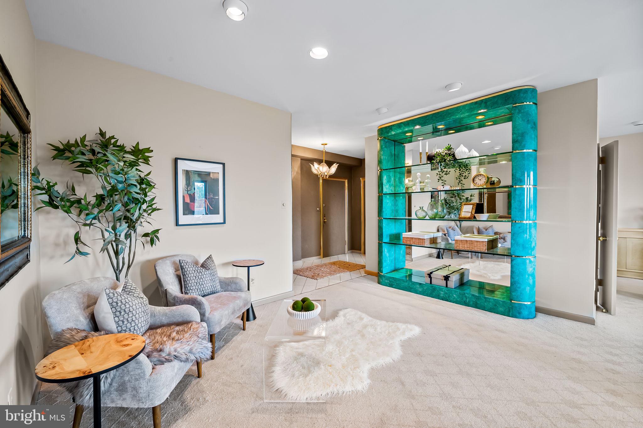 ELEVEN SLADE - Residential