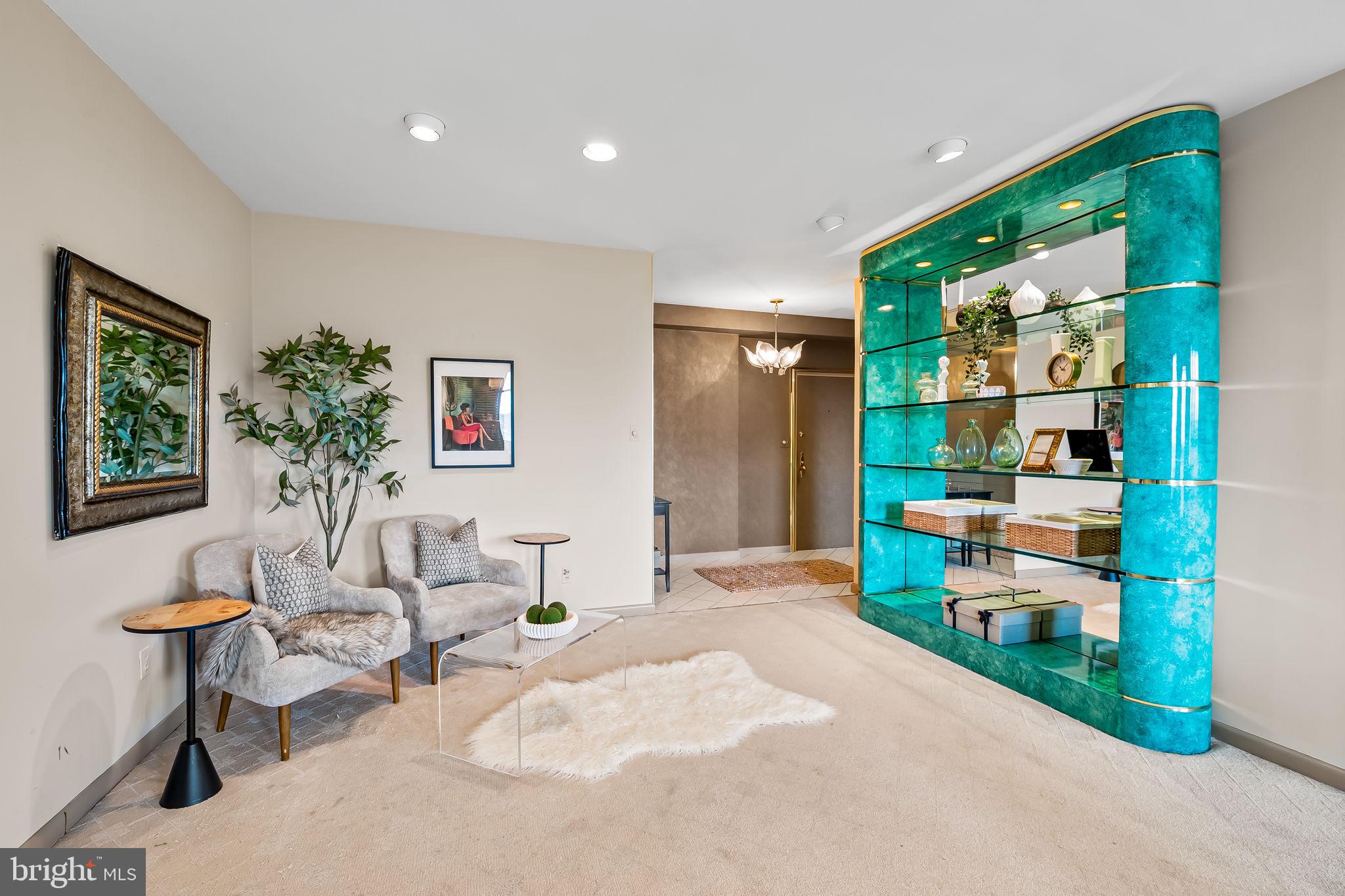 ELEVEN SLADE - Residential