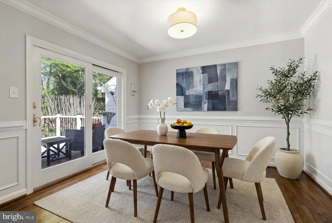 LAKE BRADDOCK - Residential