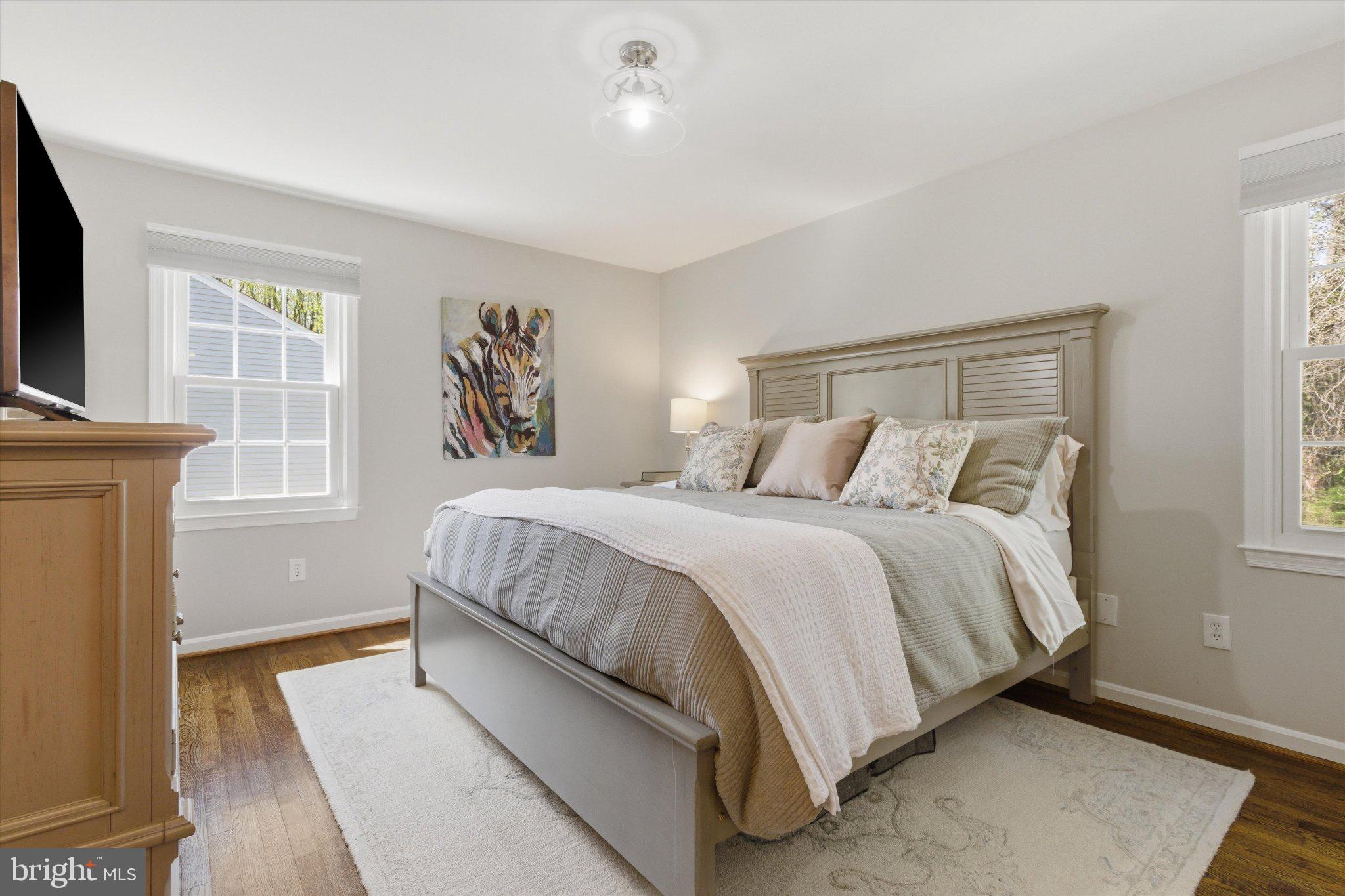 LAKE BRADDOCK - Residential