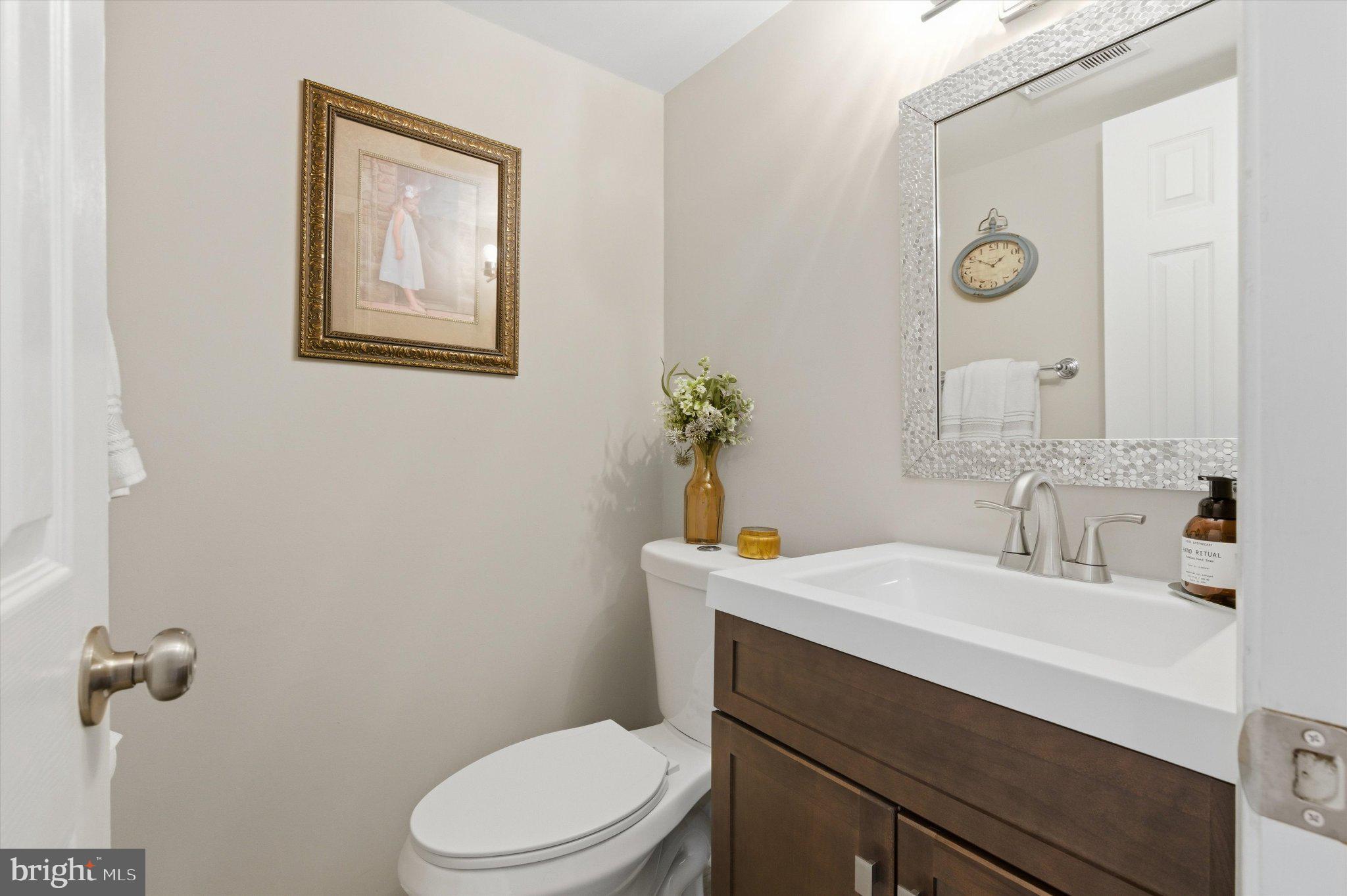 LAKE BRADDOCK - Residential