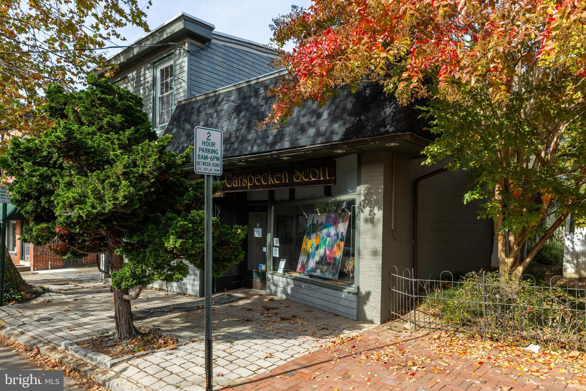 1705 N LINCOLN STREET