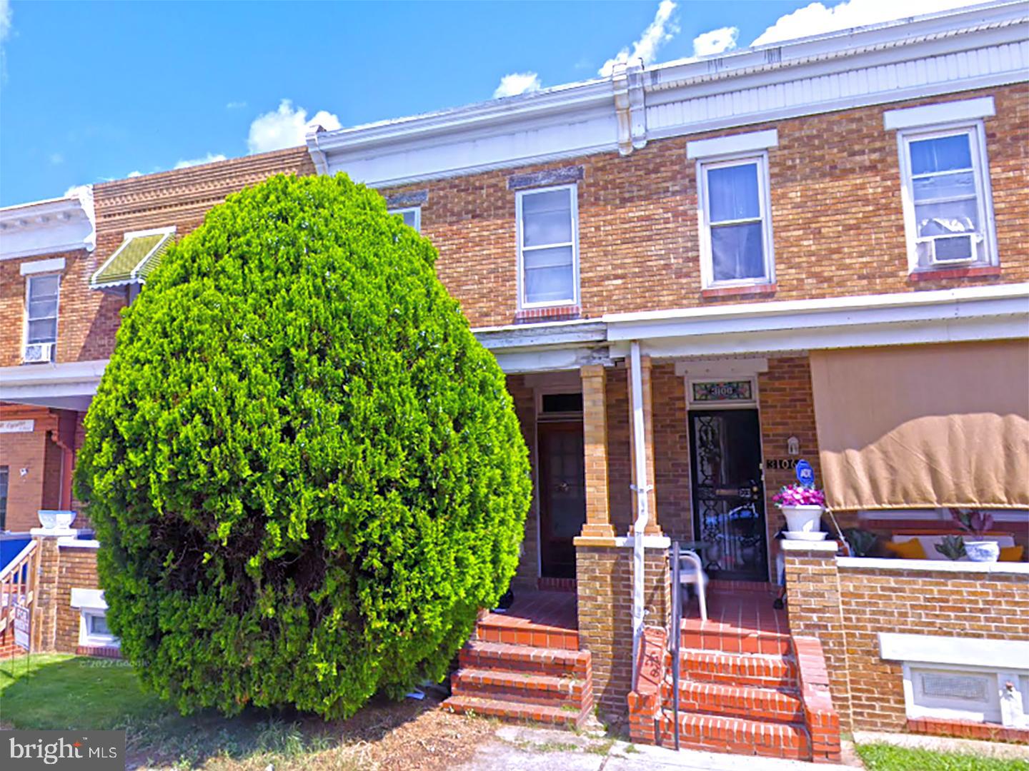 ONLINE AUCTION: Bidding begins 3/27 @ 10:00 AM. Bidding ends 3/29 @ 7:30 PM. List Price is Suggested Opening Bid. 2 Story Porch-Front Townhouse located in the Belair-Edison area.
MINUTES to Herring Run Park, Erdman Shopping Center, Clifton Park, Clifton Park Golf Course, Parkside Shopping Center. Easy Access to Major Traffic Artery Belair Road. Occupancy Status is Unknown. Deposit: $7,500.
