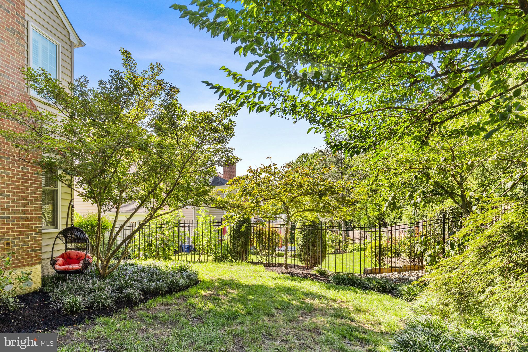 QUAKER HILL - Residential