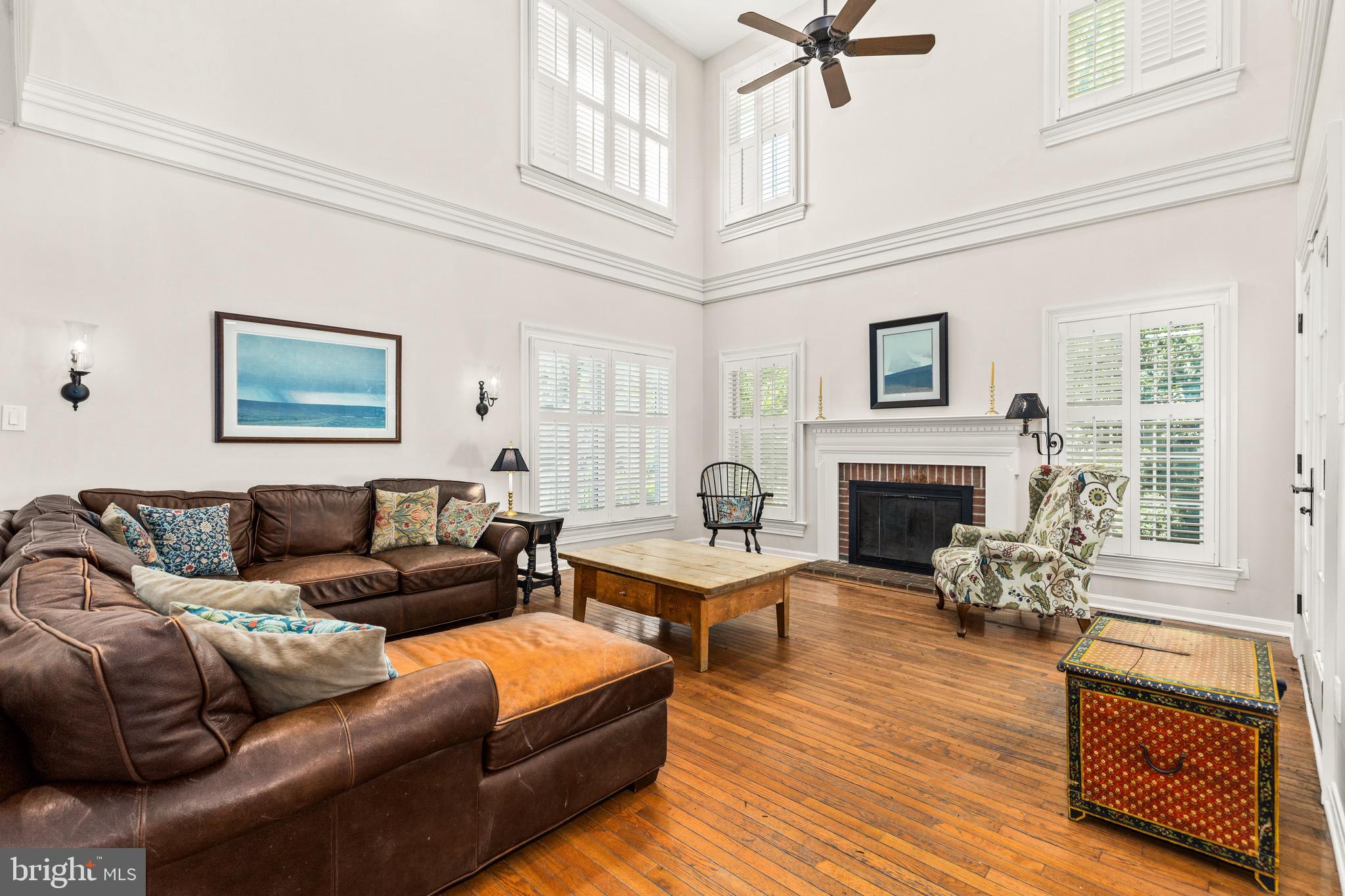 QUAKER HILL - Residential