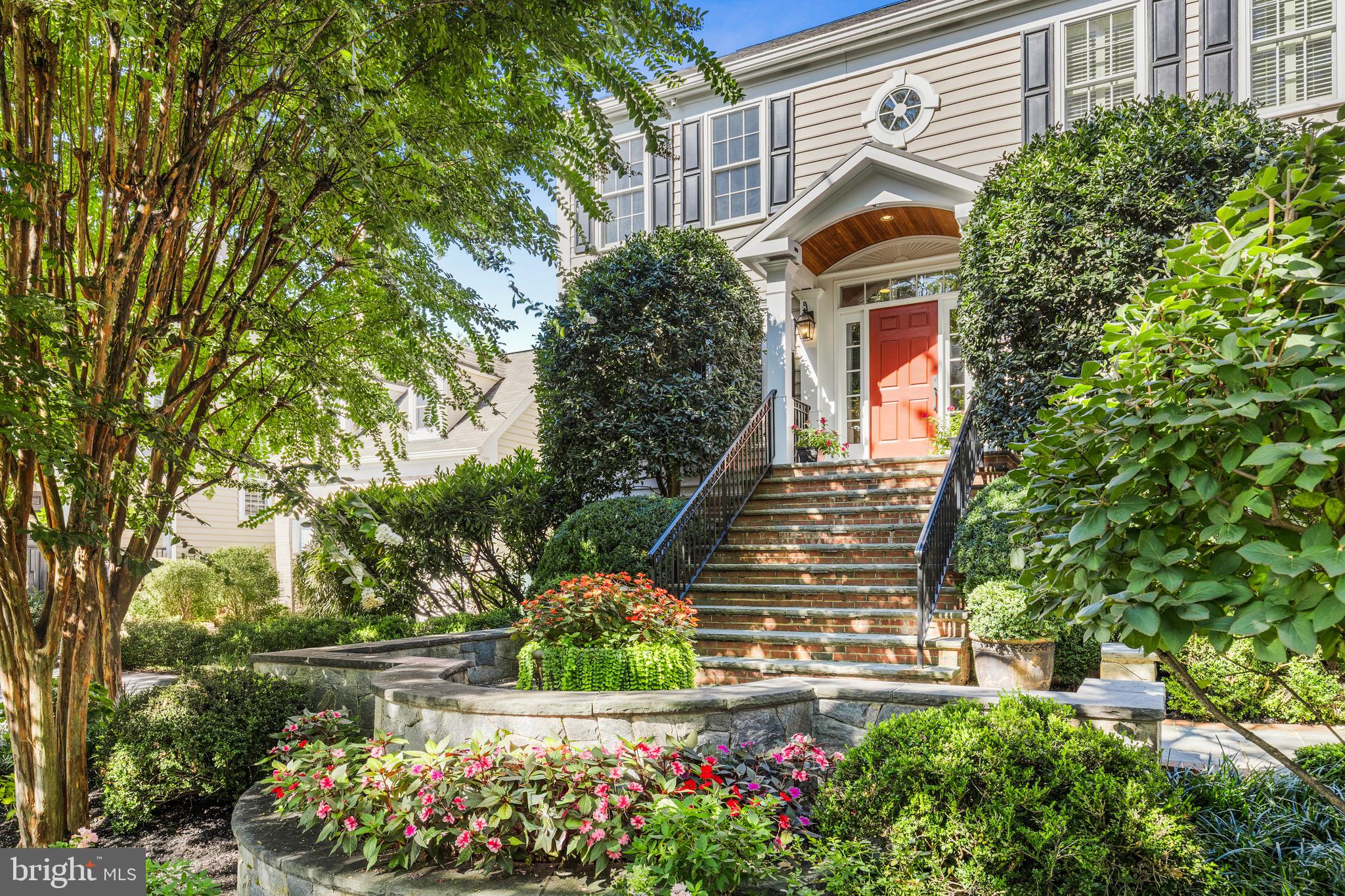 QUAKER HILL - Residential