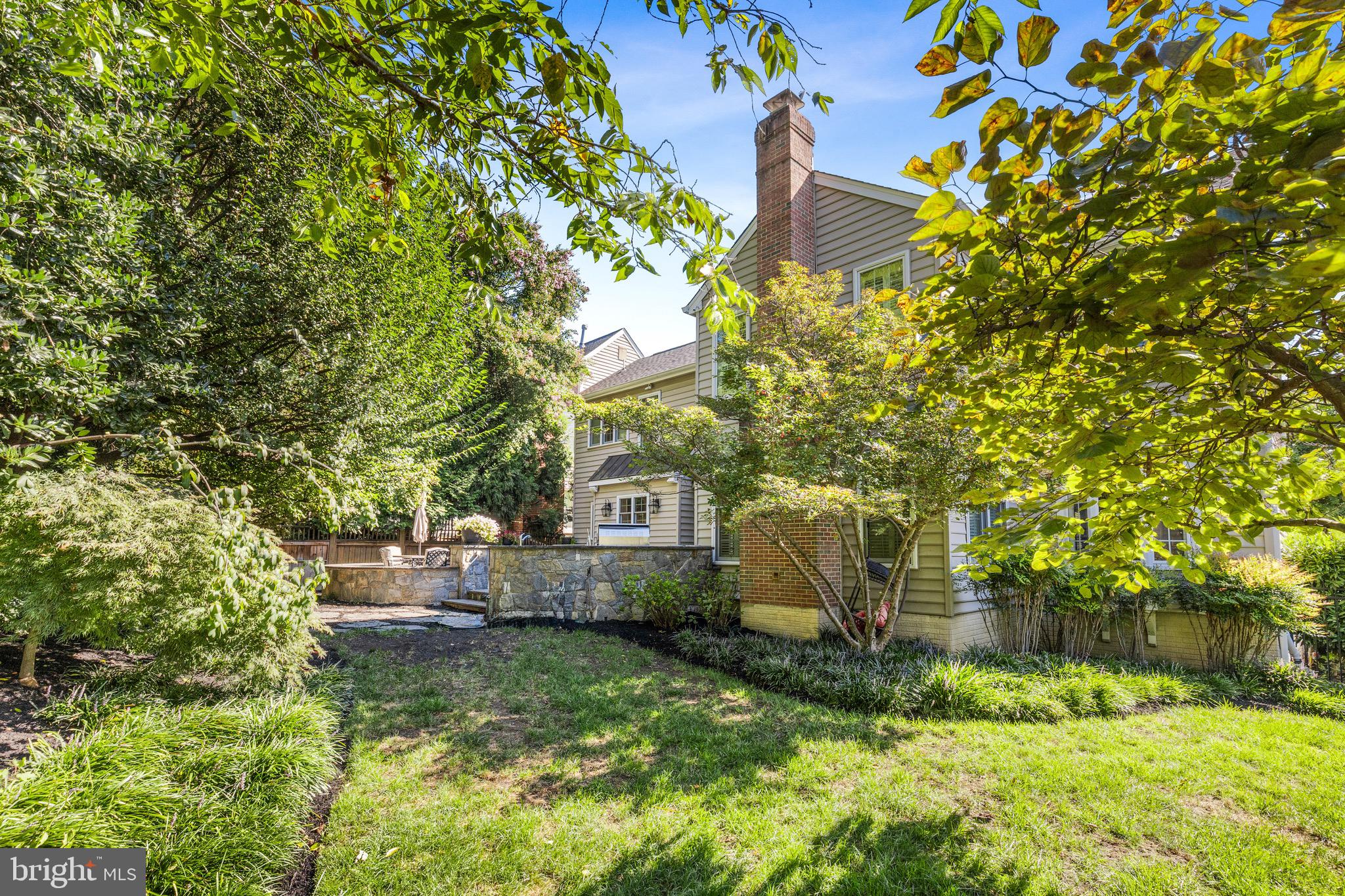 QUAKER HILL - Residential