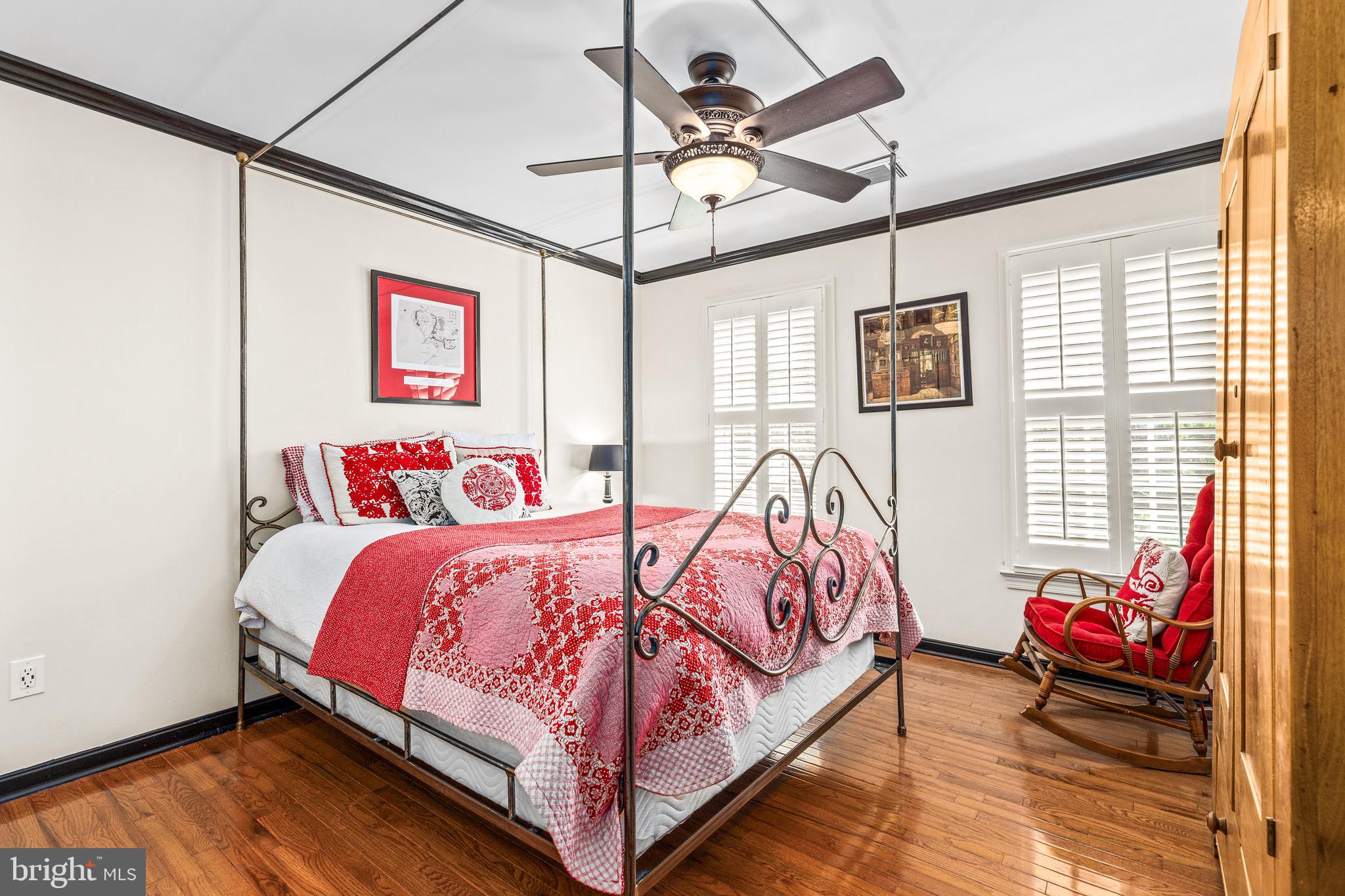 QUAKER HILL - Residential