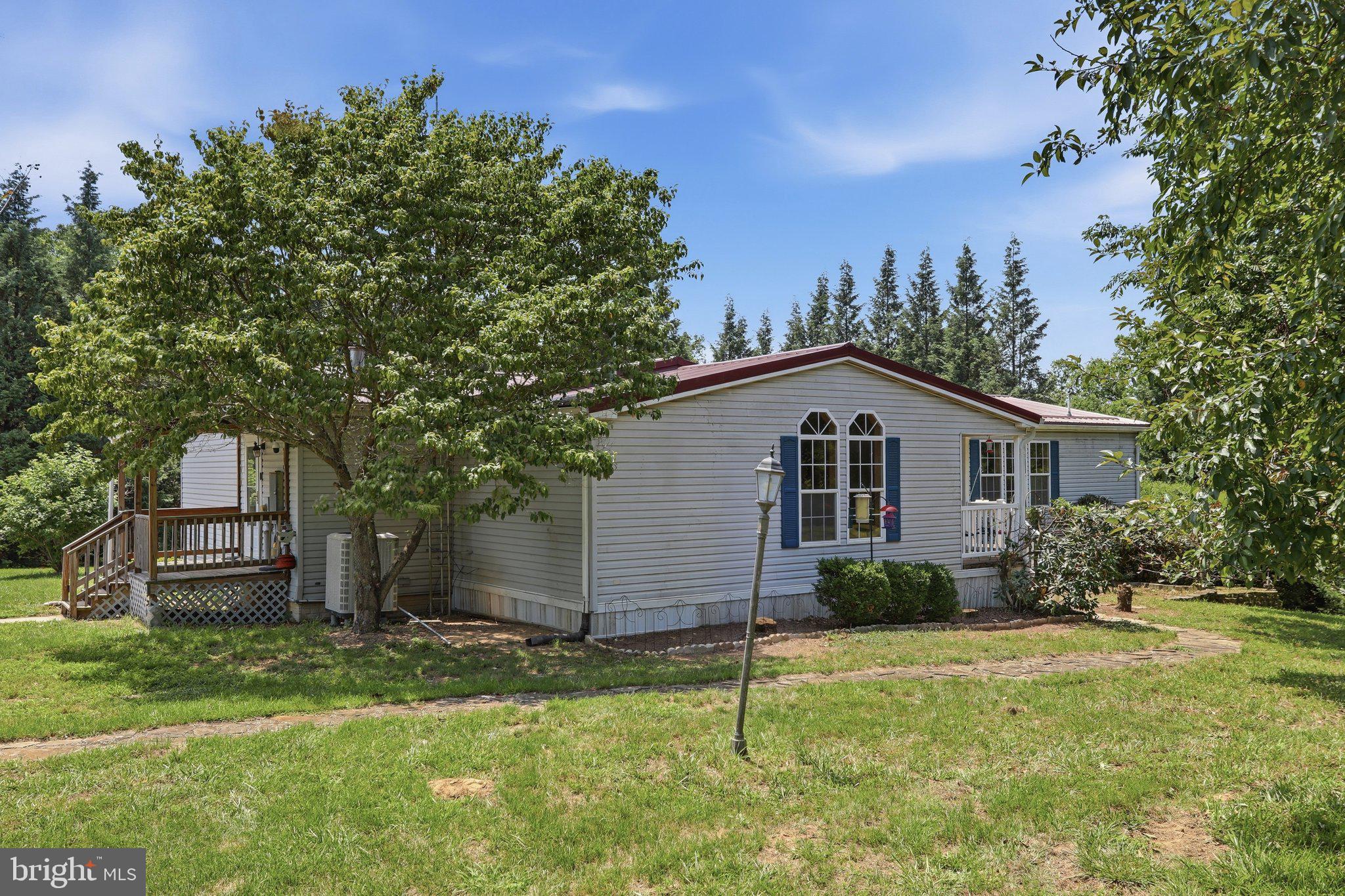 136 SNOOKS LANE