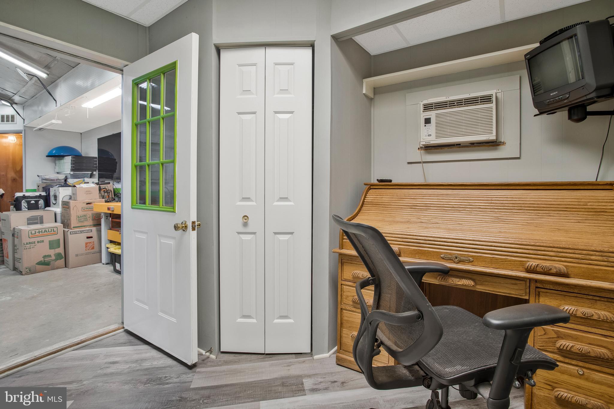 REGULARS - Residential