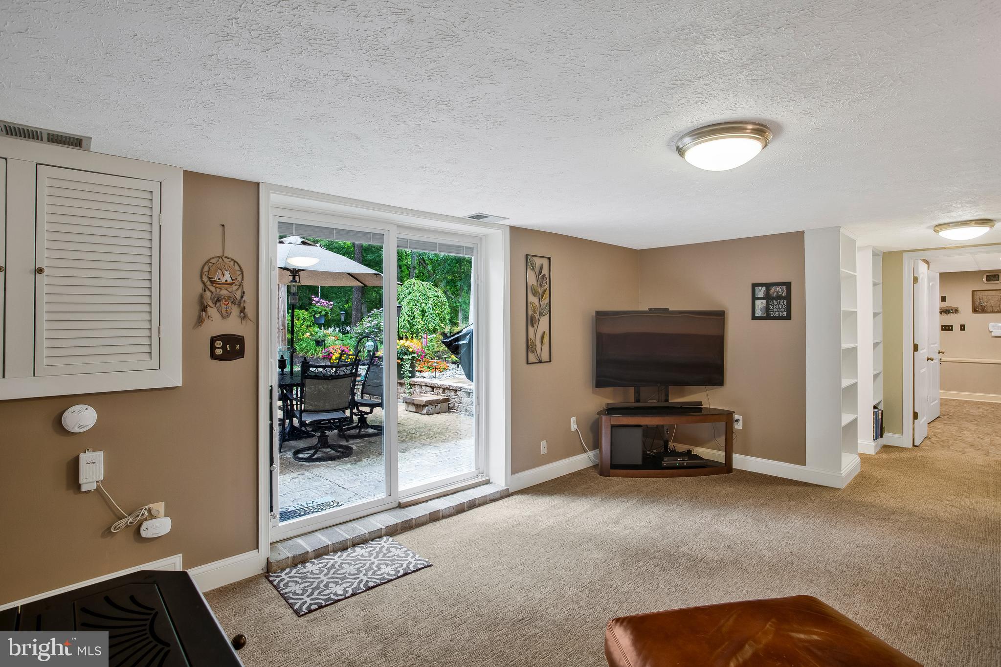 REGULARS - Residential