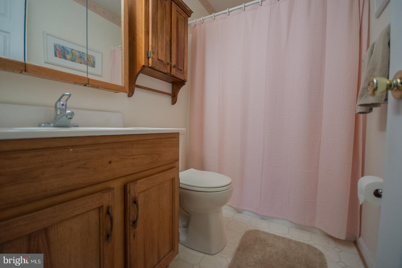 FOXCREST MANOR - Residential