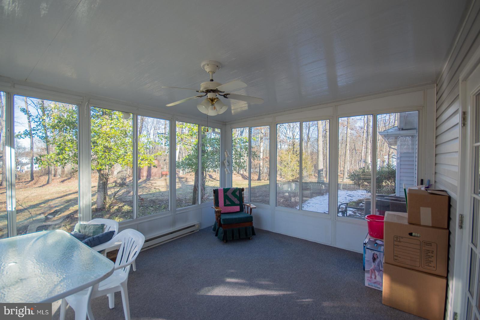 FOXCREST MANOR - Residential